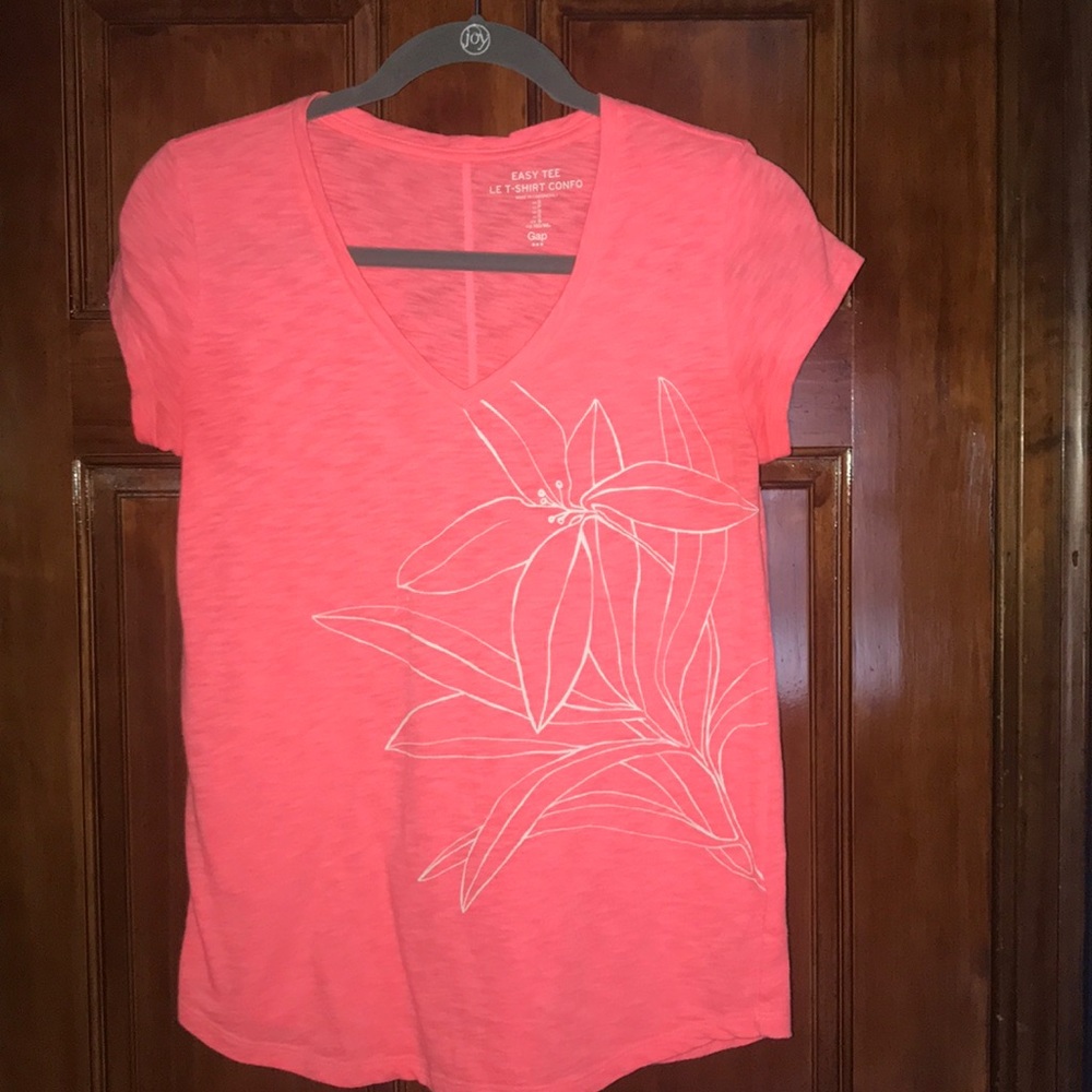 Easy Tee shirt from the GAP size S
